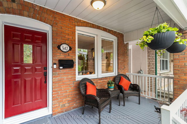 542 Runnymede Road