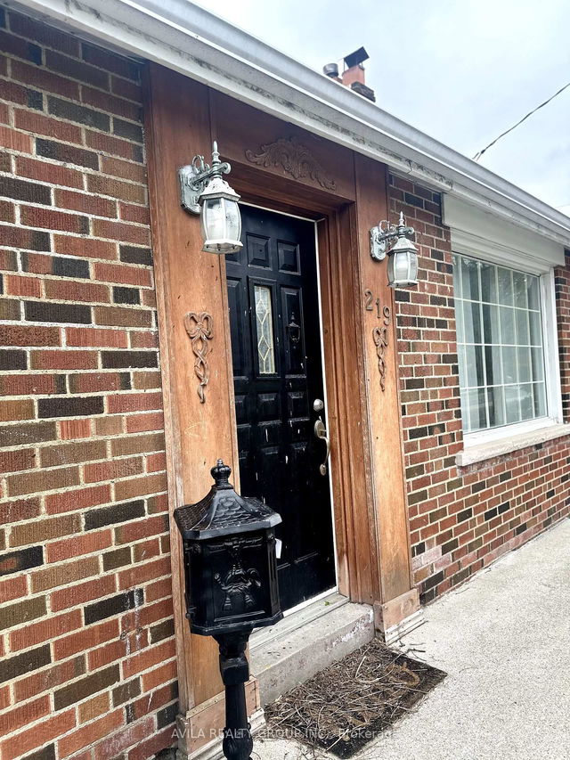 219 Church Street