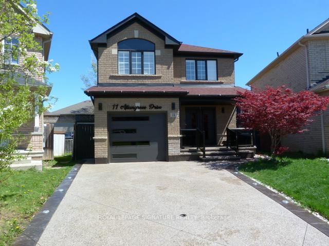 11 Allangrove Drive