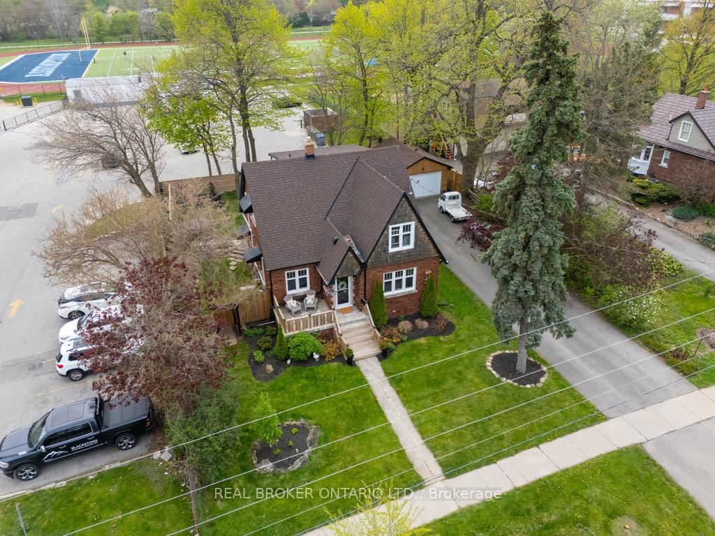 Detached House for sale at 542 Cumberland Avenue, Burlington, Roseland, L7N 2X2 - MLS: W12167074