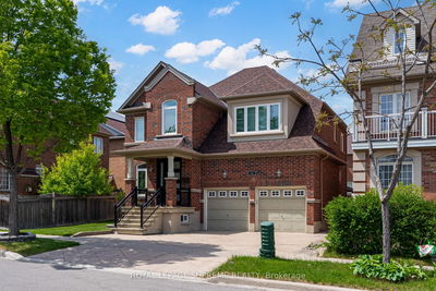 10 Sergio Marchi St, Toronto - Downsview-Roding-CFB