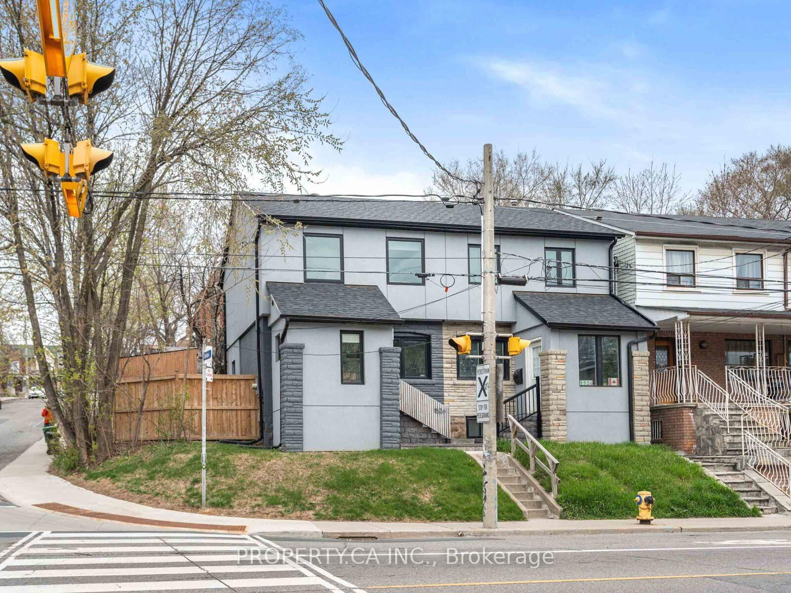 Semi-Detached House for sale at 1526 Davenport Road, Toronto, Dovercourt-Wallace Emerson-Junction, M6H 2H8 - MLS: W12167126