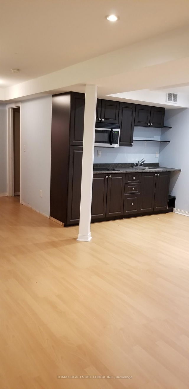 Bsmt - 3243 Carabella Way