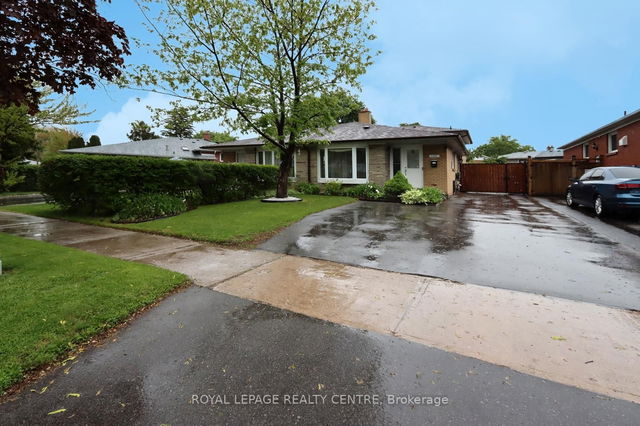 1150 Saturnia Crescent