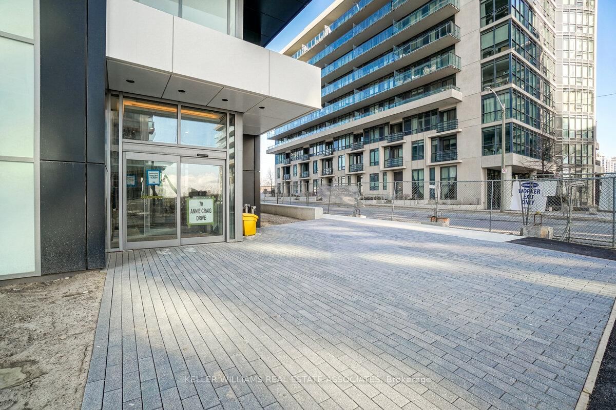 Condo for sale at 4004-70 Annie Craig Drive, Toronto, Mimico, M8V 0G2 - MLS: W12167349