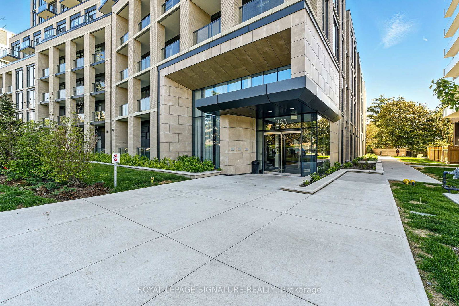 Condo for sale at 324-293 The Kingsway, Toronto, Edenbridge-Humber Valley, M9A 0E8 - MLS: W12167703