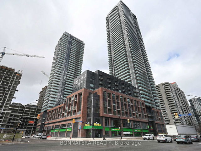 2604 - 430 Square One Drive