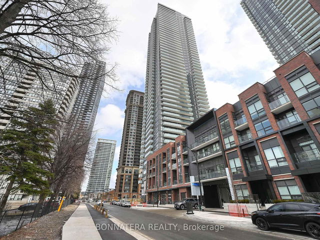 2604 - 430 Square One Drive
