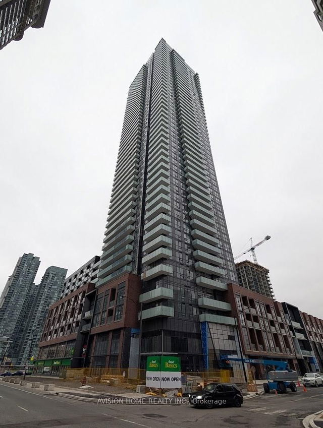 3511 - 430 Square One Drive