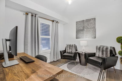 1337 Clarriage Crt, Milton - Ford image-0-4
