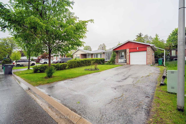 41 Mallard Crescent
