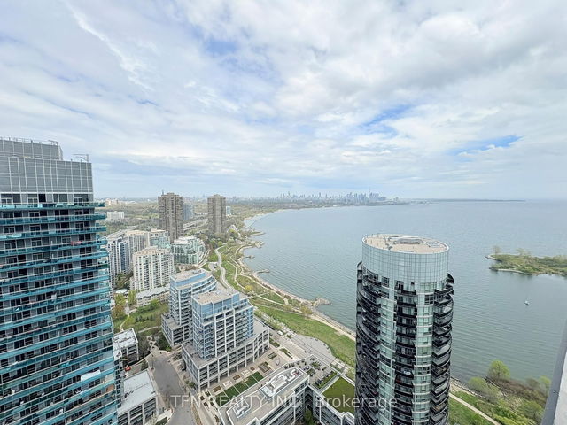 4102 - 38 Annie Craig Drive