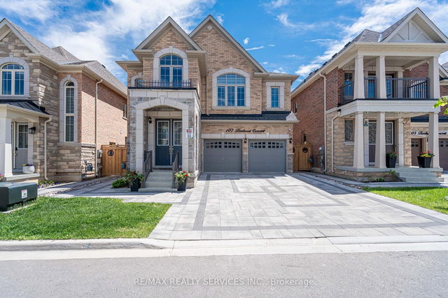 107 Benhurst Crescent
