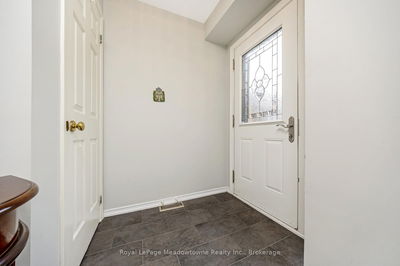 Unit 6 — 500 Silverthorne Cres, Mississauga - Hurontario image-0-3