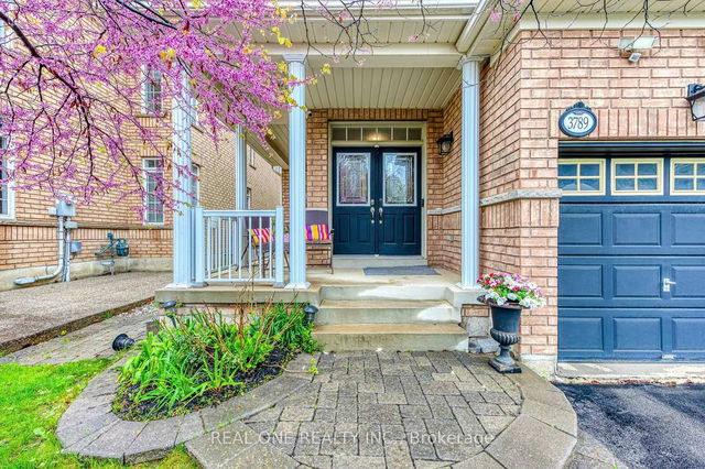 3789 Quiet Creek Drive