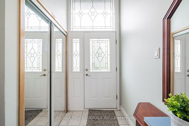 85 Blossom Crescent