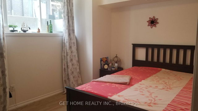 73 - 30 Fieldway Road