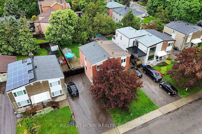 48 Van Stassen Blvd, Toronto - Lambton Baby Point