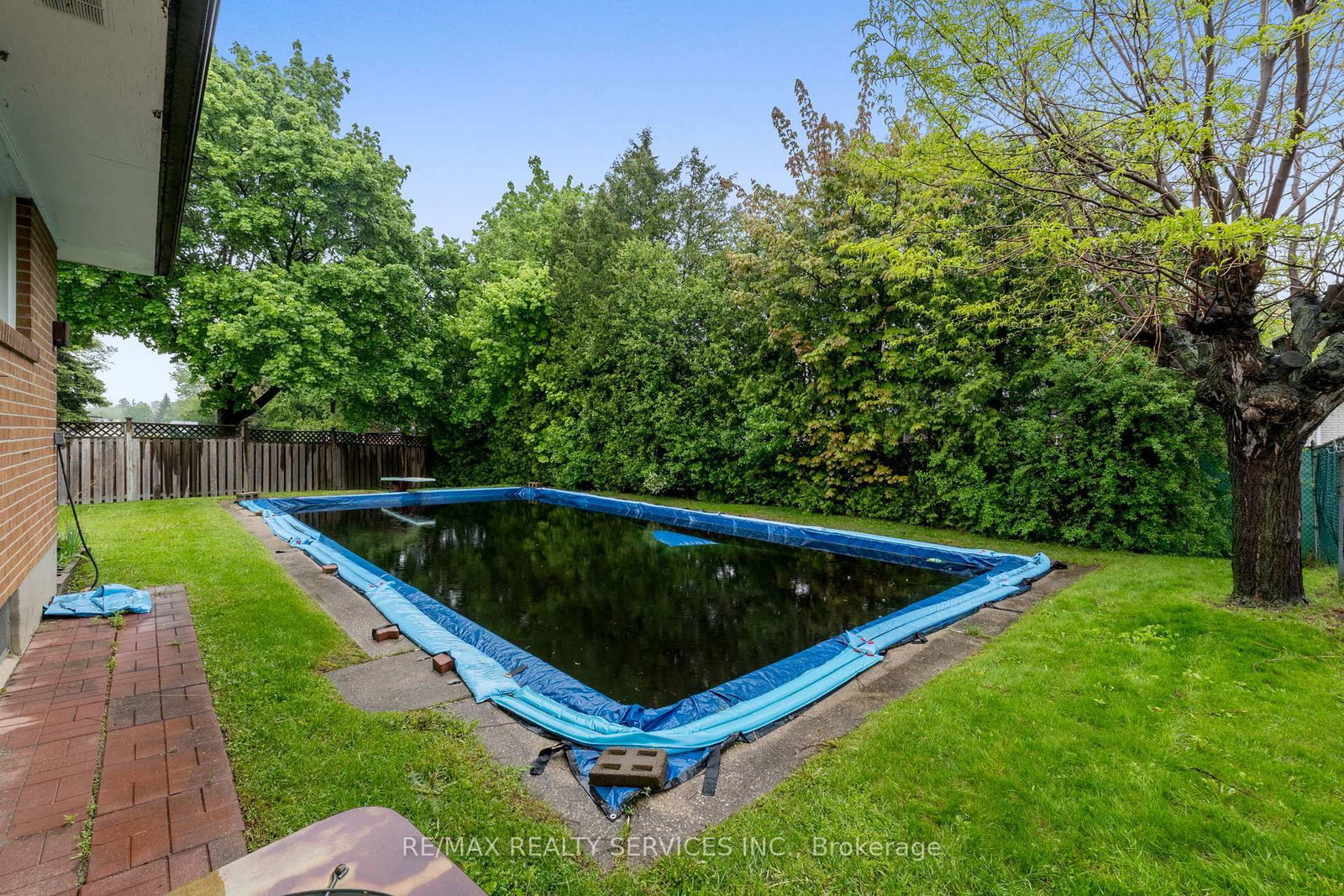 Listing Image 44