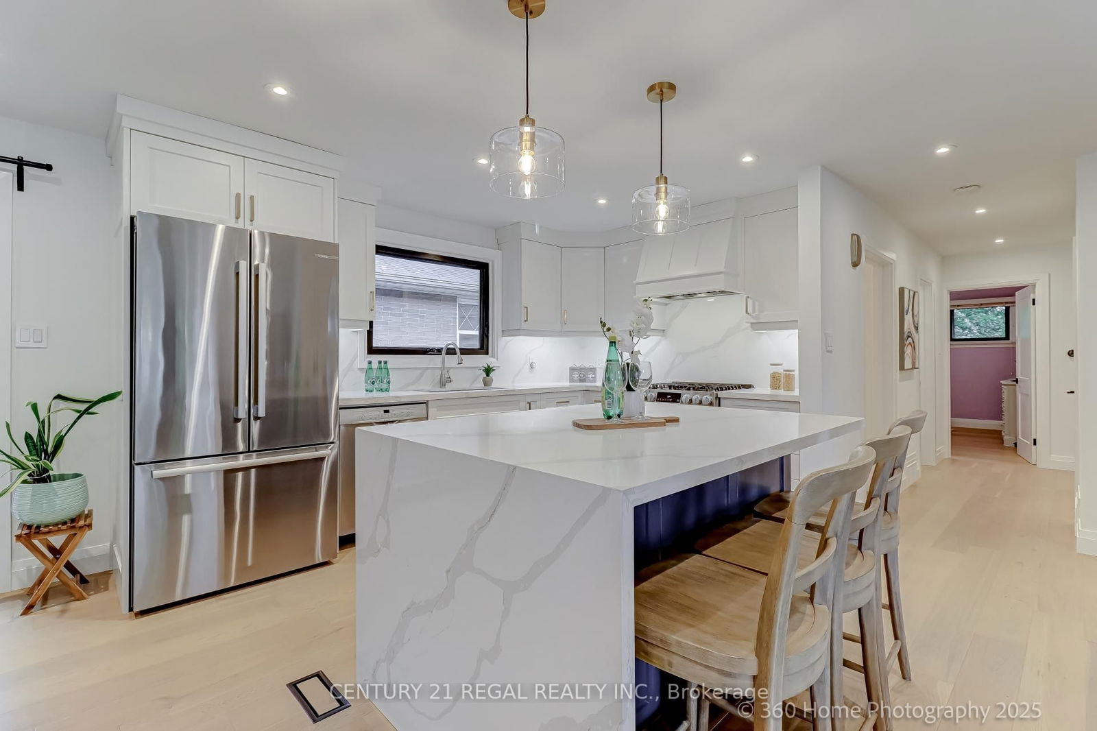 Detached House for sale at 51 Sabrina Drive, Toronto, Willowridge-Martingrove-Richview, M9R 2J7 - MLS: W12169188