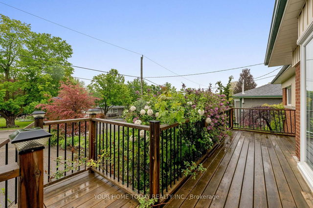 34 Hewson Crescent