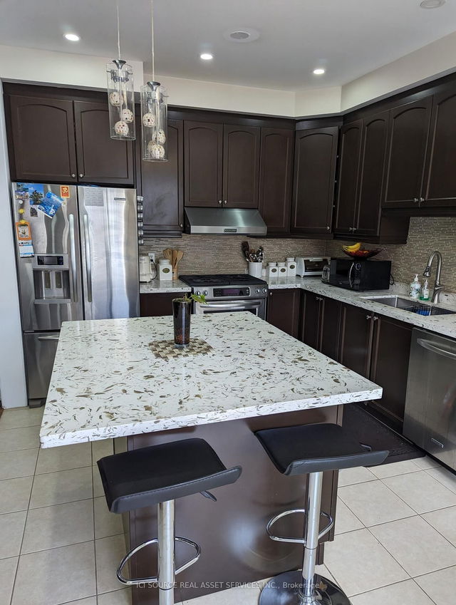 Main & 2nd Floor - 13 Dulverton Drive