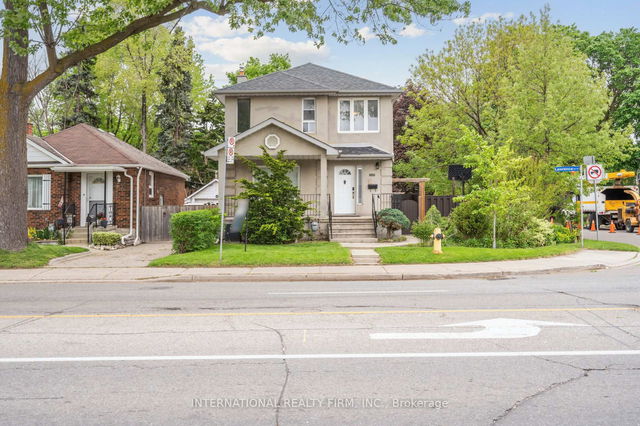 1928 Lawrence Avenue