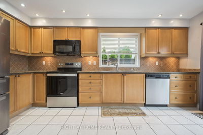477 Farlow Cres, Milton - Clarke image-0-3