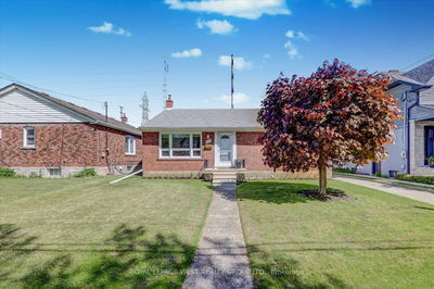 68 Castlebar Rd, Toronto - Stonegate-Queensway image-0-1