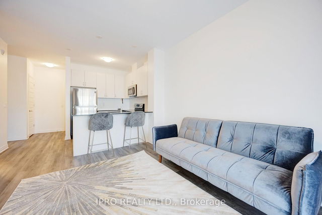 138 - 102 Grovewood Common Circle
