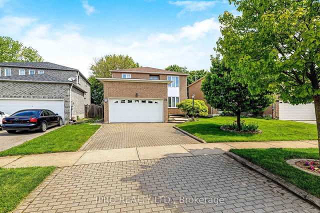 72 Webster Way