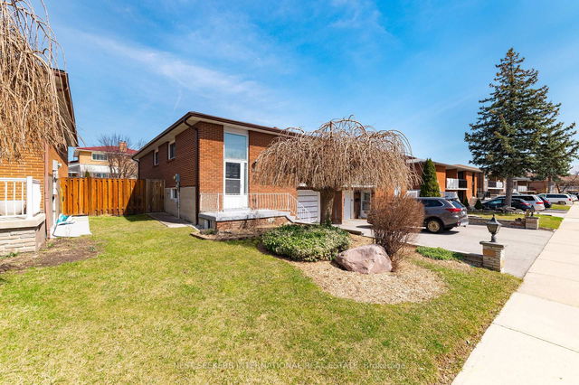 3882 Midhurst Lane