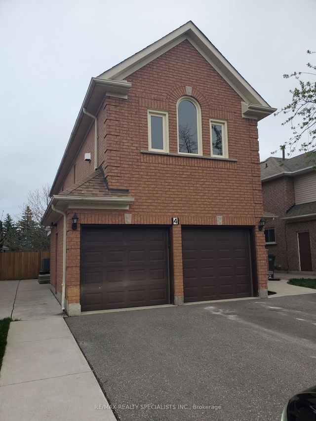 Main - 4 Rainforest Drive