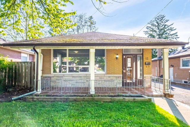 12 Dashwood Crescent