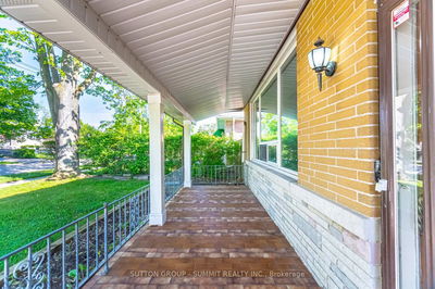 12 Dashwood Cres, Toronto - Thistletown-Beaumonde Heights image-0-4