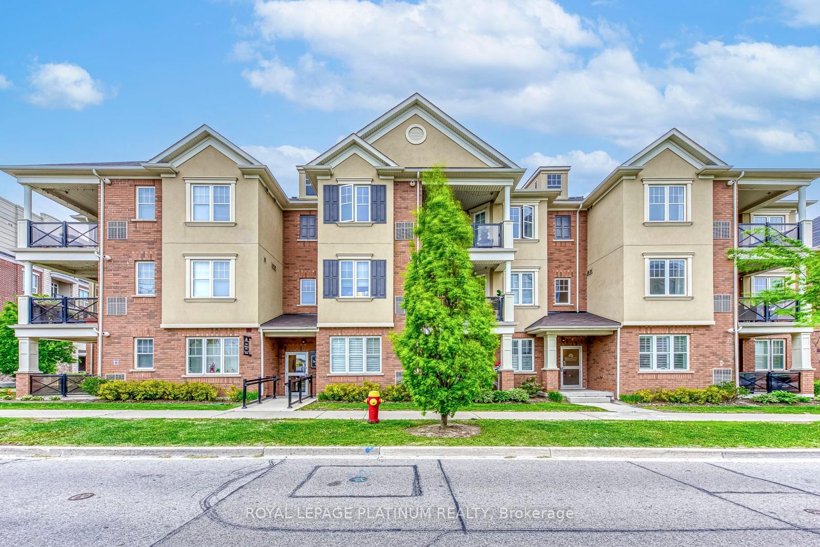 2339 Sawgrass Oakville,ON L6H 7H9