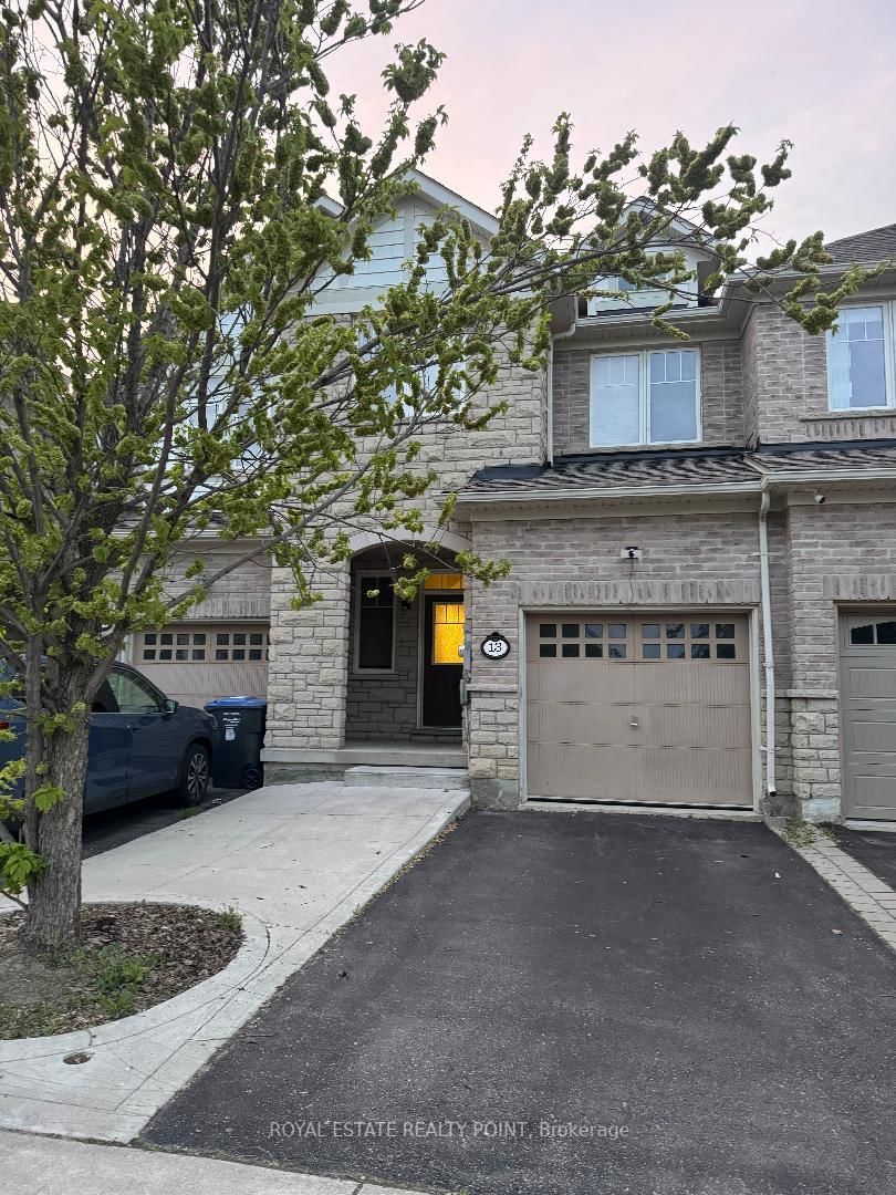 Townhouse for lease at 13 Kamori Road, Caledon, Rural Caledon, L7C 3W1 - MLS: W12170372