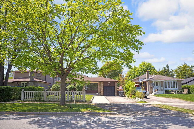 106 Silverstone Drive