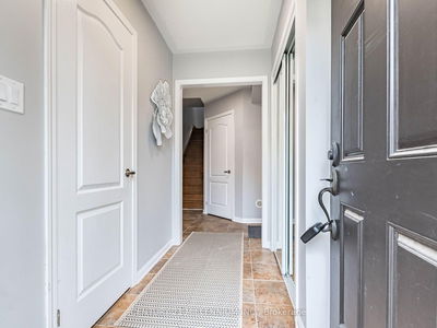260 Wetenhall Landing, Milton - Harrison image-0-3