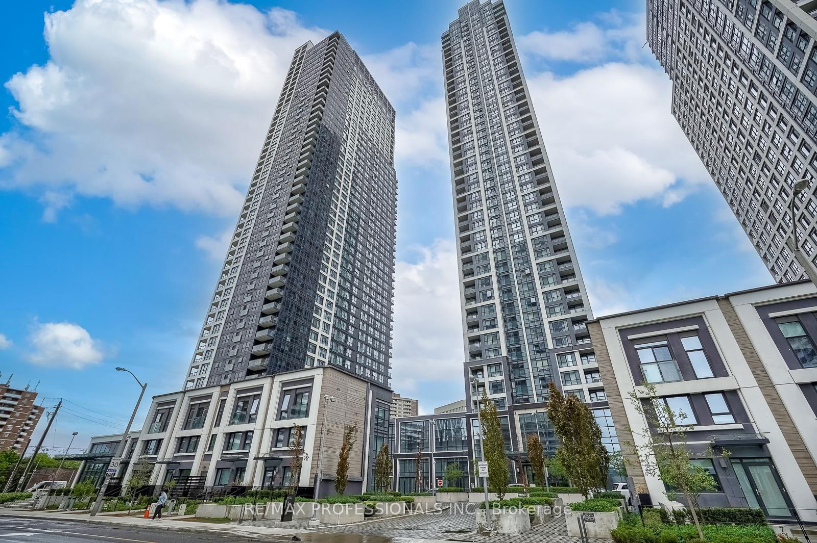 Condo for sale at 4332-5 Mabelle Avenue, Toronto, Islington-City Centre West, M9A 0C8 - MLS: W12170617