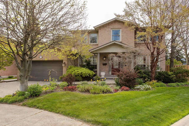 318 Slade Crescent