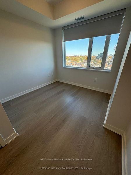 623 - 859 The Queensway N/A