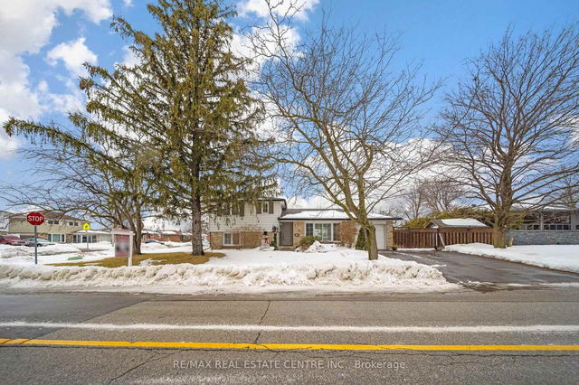 2 Chesterfield Road