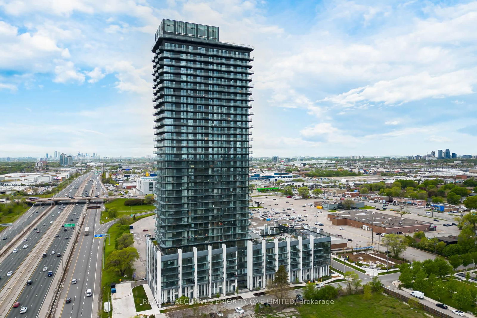 Condo for sale at 405-36 Zorra Street, Toronto, Islington-City Centre West, M8Z 4Z7 - MLS: W12171302