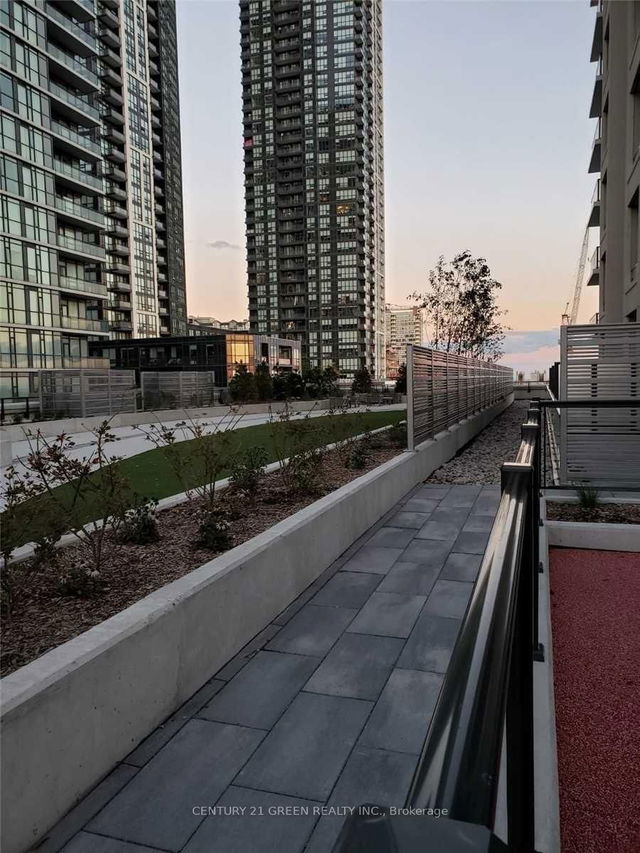 415 - 4055 Parkside Village Drive