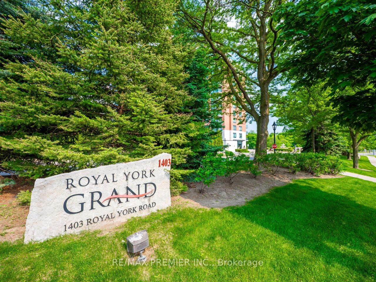 Condo for sale at 810-1403 Royal York Road, Toronto, Humber Heights, M9P 0A1 - MLS: W12171560