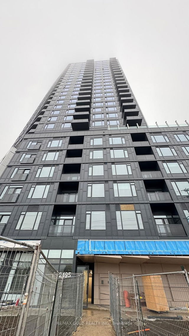 207 - 2495 Eglinton Avenue