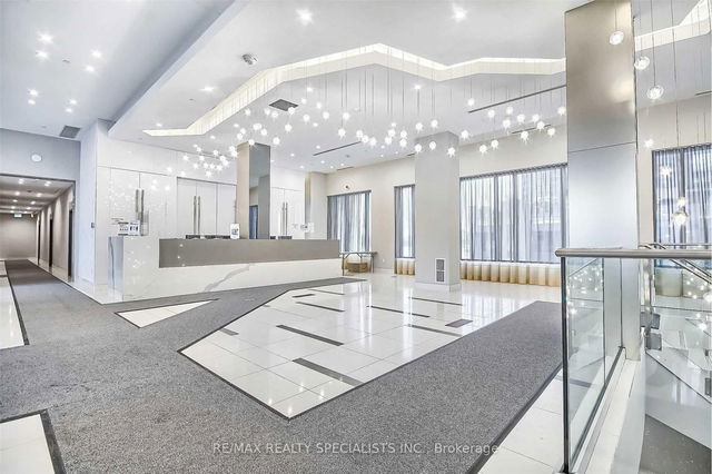 110 - 35 Watergarden Drive