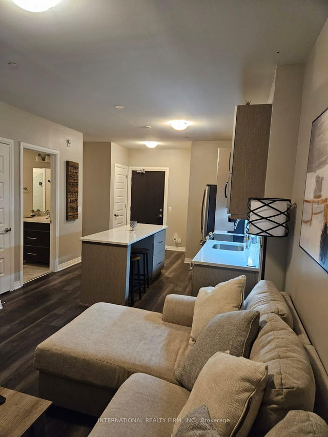 404 - 102 Grovewood Common