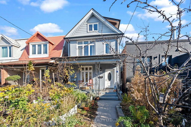 899 Lansdowne Avenue